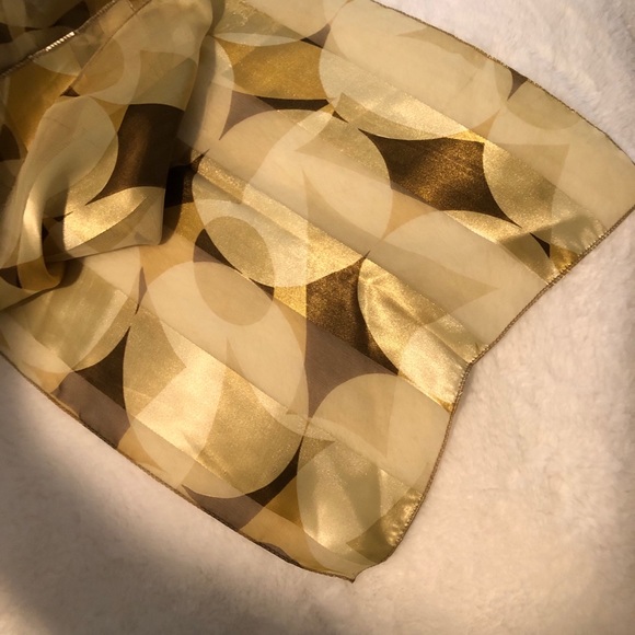 Scarf - Picture 2 of 2